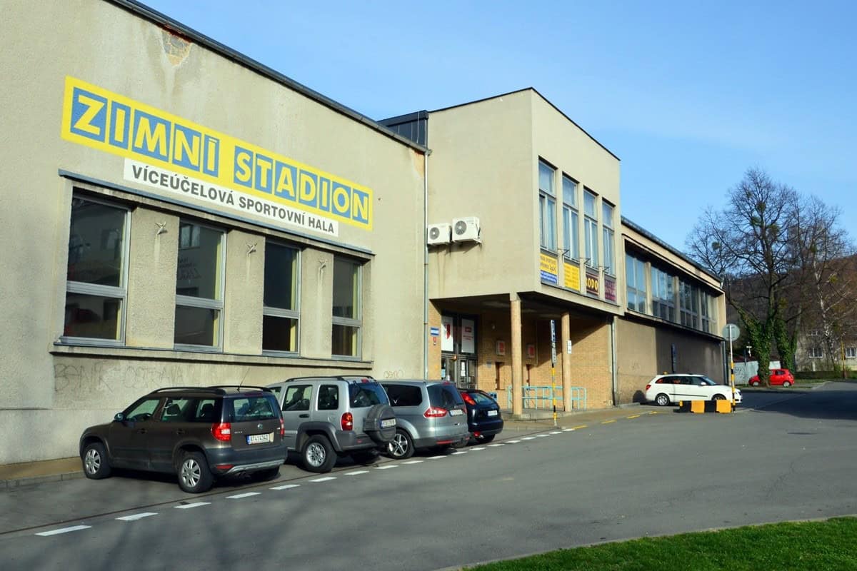 subjects-zimni-stadion-485-1584